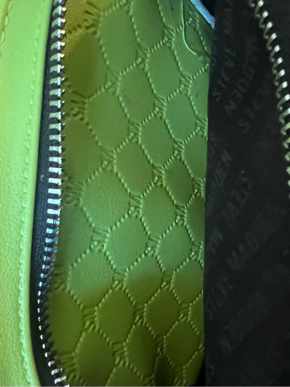 Steve Madden Neon Lime Quilted Mini Backpack super cute with sunglasses case - Picture 10 of 16